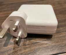 87W MacBook USB C power adapter charger
