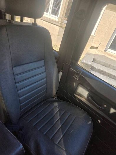 Land Rover defender 130