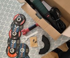 Angle grinder