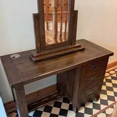 Desk / Dresser