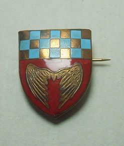 WALLINGTON COUNTY SCHOOL FOR GIRLS (Grammar school, Surrey) - school uniform badge (1930's)