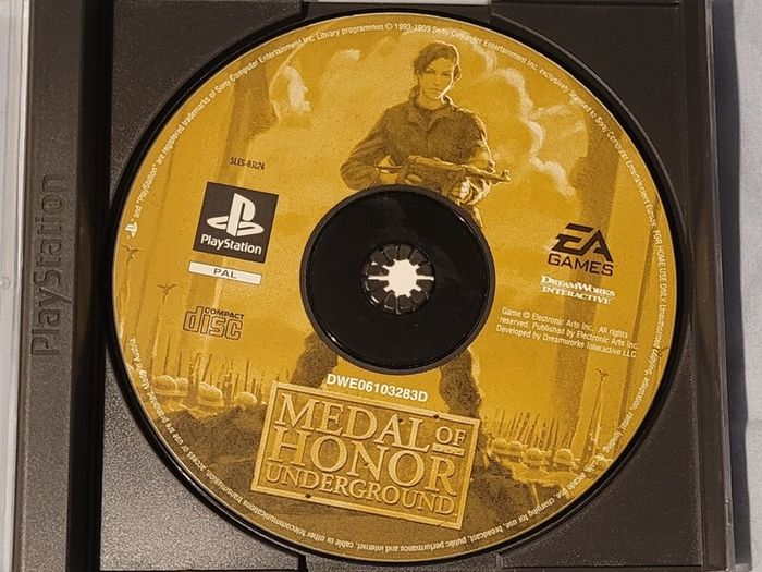 Medal of Honor Underground - PlayStation One