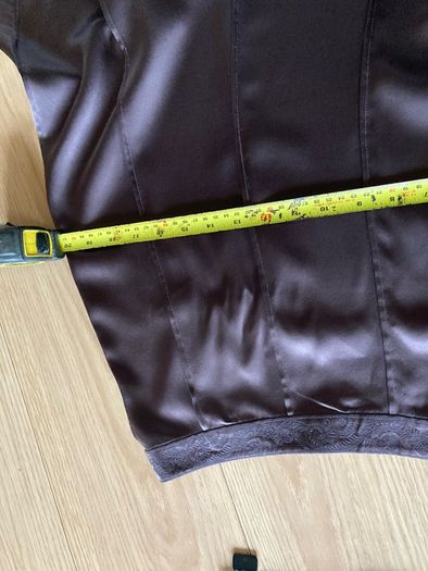 Nicole Farni Silk skirt. Size 8-10