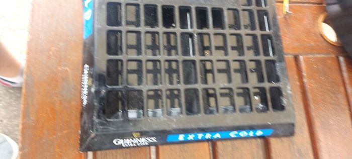 Guinness plastic drip tray,,used  condition,,needs a clean, sold as seen,see pictures for condition ,fair