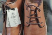 BE NATURAL leather shoes size 3-4