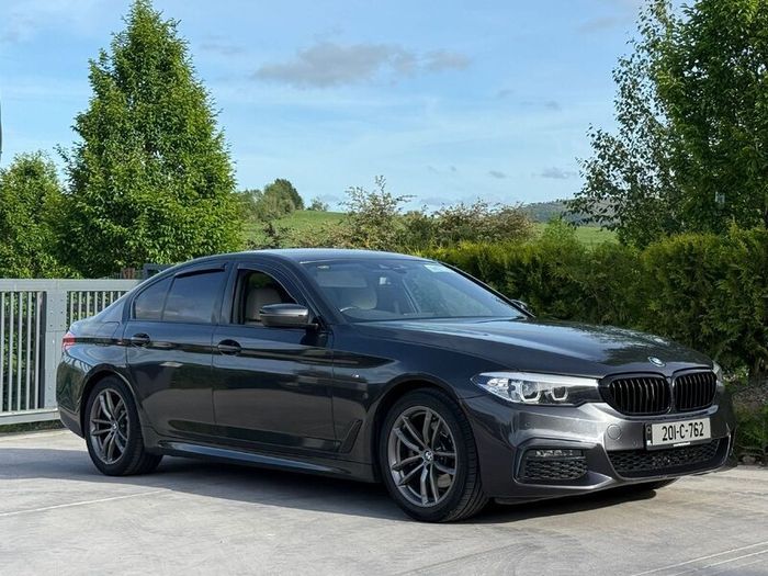 BMW 5-Series 2020