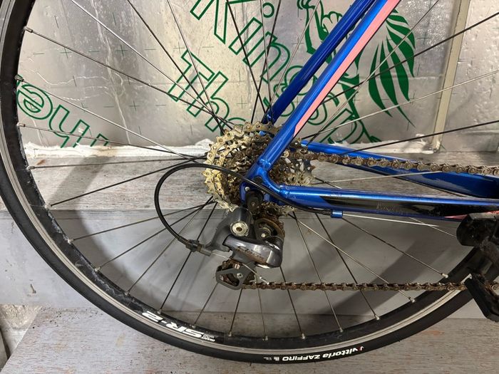 Giant Contend 2 Road bike