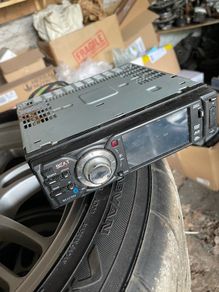 Beat Car Stereo/Radio/Dvd Player