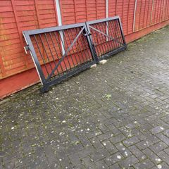 gates