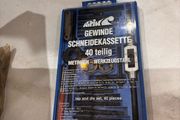 40 Piece Tap and die set