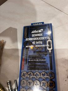 40 Piece Tap and die set
