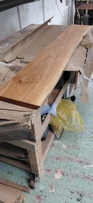 Solid oak wood shelves / custom made / brackets