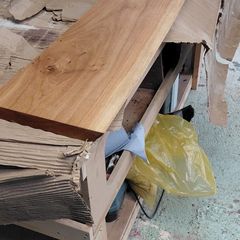 Solid oak wood shelves / custom made / brackets