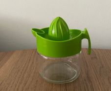 Manual Juicer