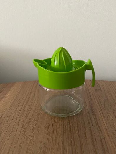 Manual Juicer