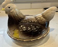 Ceramic Egg Holder
