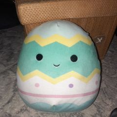 New squishmallow egg