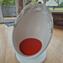 IKea Egg Chair - Very good condition