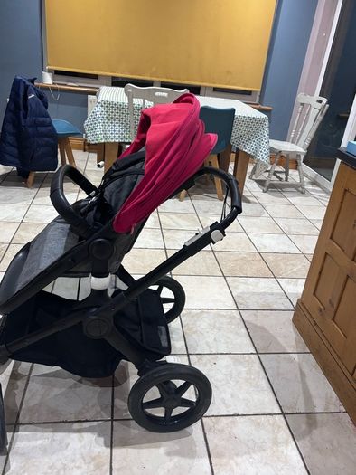 Bugaboo Fox 2 Pushchair  Excellent Condition | Full Set (Bassinet + Seat)