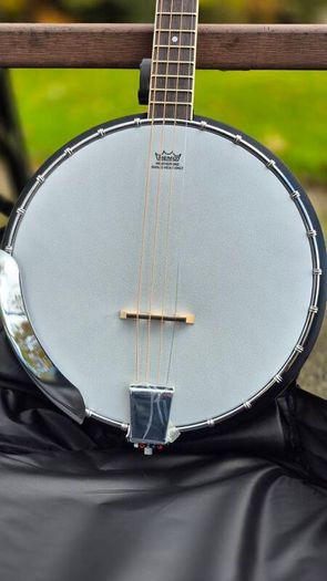 Irish Tenor Banjo