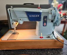 Singer Hand Crank Sewing Machine
