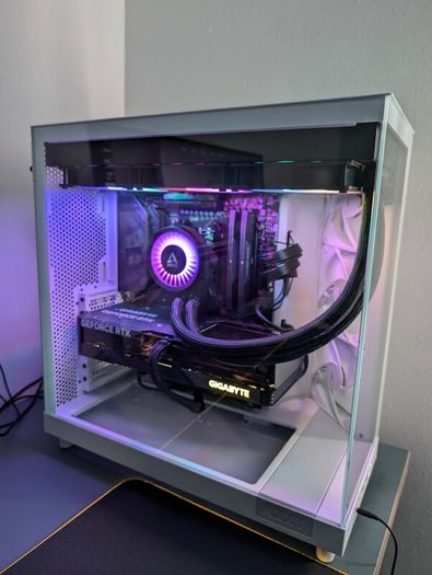Nzxt H6 Flow Compact Dual Chamber pc case only with Box