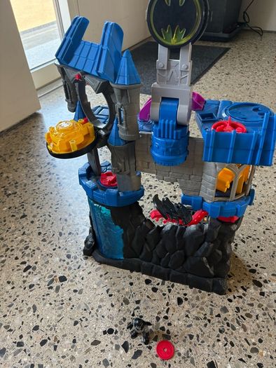 batman batcave