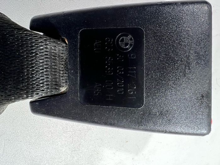 BMW 3 Series E90 E91 LCI seat belt lock rear left 9117261 A3l3b32g