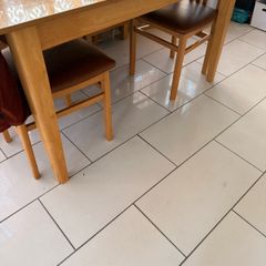extendable dining table