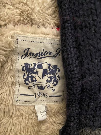 wool jumper hoodie full zip jacket and hat 4-5 y Junior J