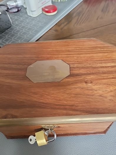 Trinket/jewellery box