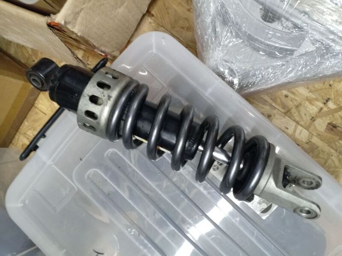bandit 600 rear shock