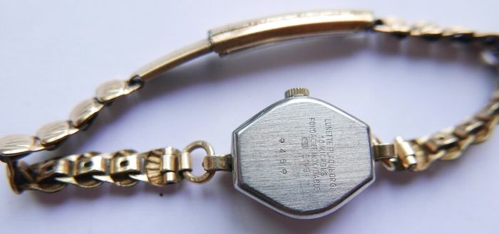 Vintage Medana Lever 10ct Rolled Gold Swiss Ladies Watch, 17 Jewel Movement, Gold Dial (in Working Order)