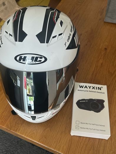 HJC + headset