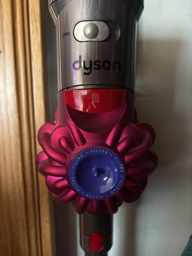 Dyson handheld (suitable for parts)