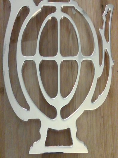 Tea Pot Trivet \ Silverplated
