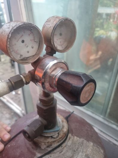 Oxy Acetylene Gas Cylinders Regulators Hoses Trolley