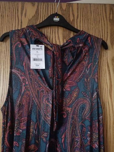 Women's dress