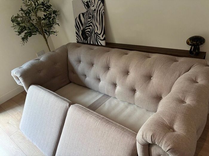 DFS Belair 3 & 2 Seater Sofa Set. Need gone ASAP!!
