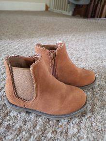 F&F Chelsea Boot - Colour Tan.