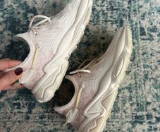 Adidas Ozweego beige trainers