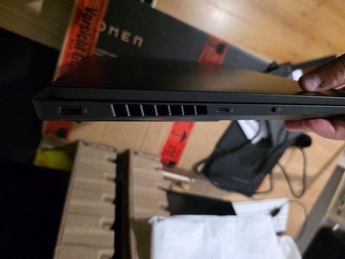 Hp Omen 16 Gaming Laptop | Ultra 7 255h | Rtx 5060 8gb | 24gb Ddr5 | 2tb Nvme | 2k 144hz Ips | Active Hp Warranty