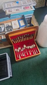 silver plated cutlery