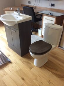 Bathroom suite