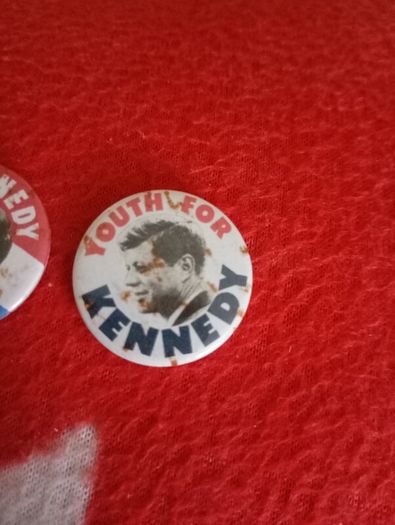 JFK original voting pins badges