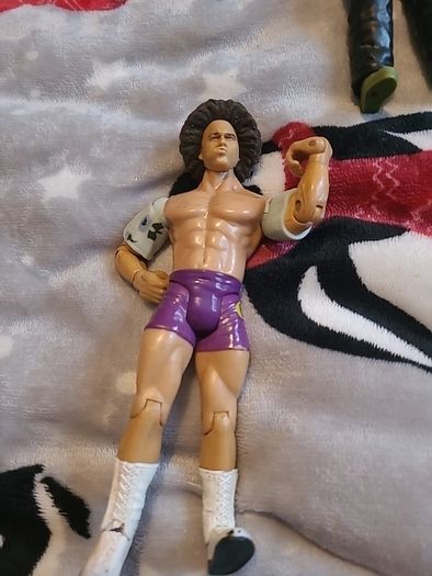 13 WWE wrestling figures