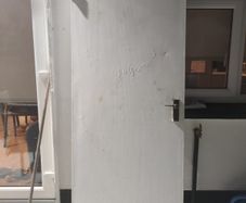 Free internal door