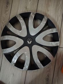 3 x 16 inch Hub caps