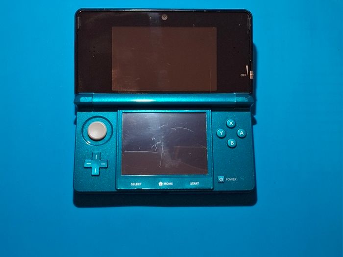 3DS Aqua Blue (Modded)