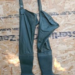 Fishing waders